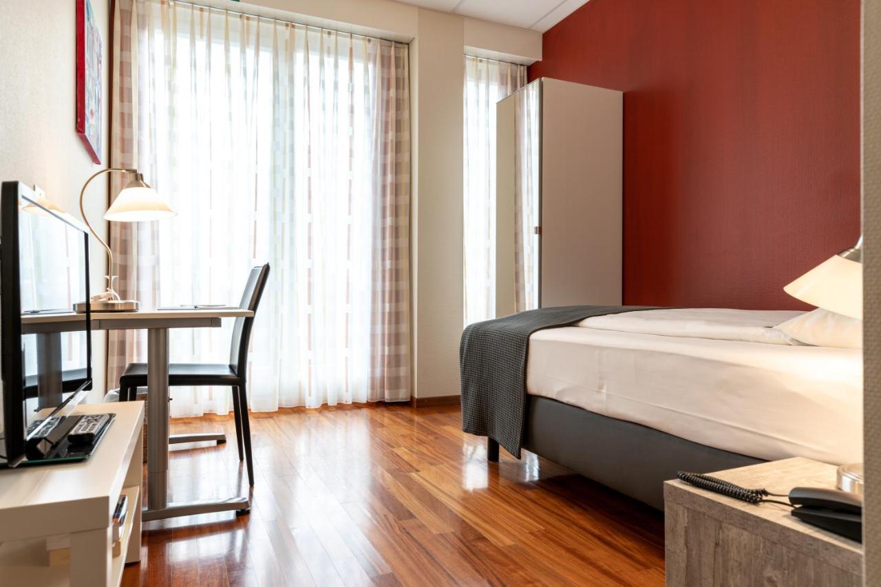 Hotel Sursee Luaran gambar