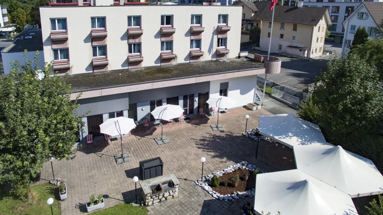 Hotel Sursee Luaran gambar